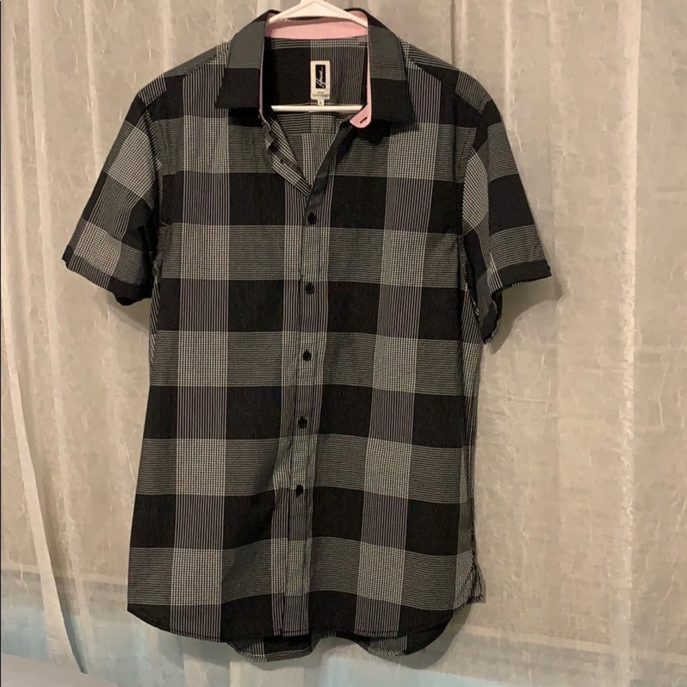 Howe plaid button up